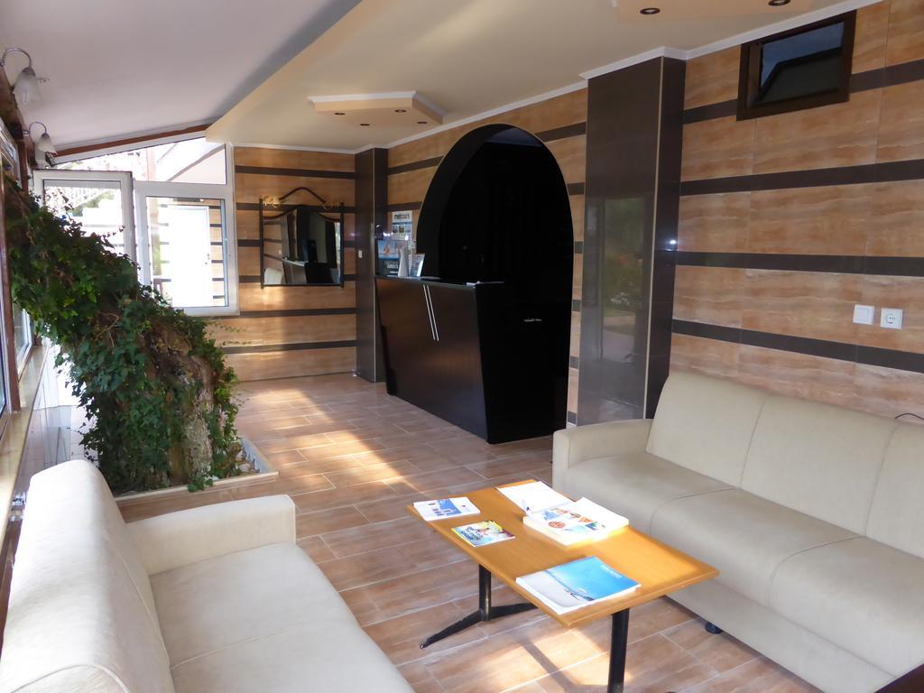 Porto Matina Hotel เมตามอร์โฟซี ภายนอก รูปภาพ