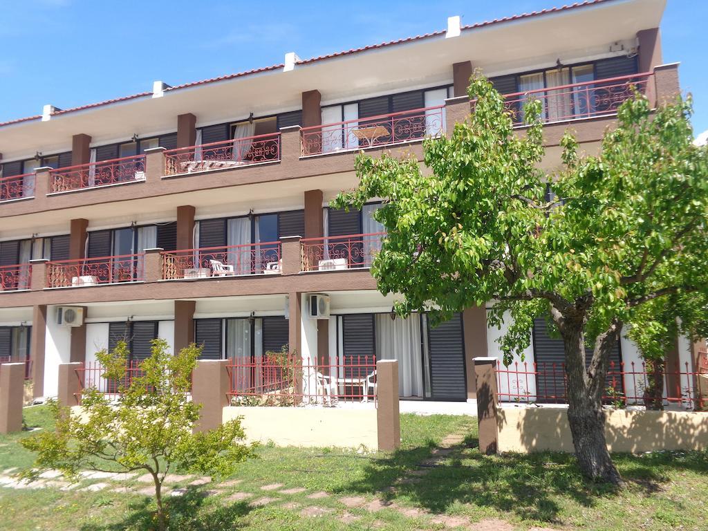 Porto Matina Hotel เมตามอร์โฟซี ภายนอก รูปภาพ